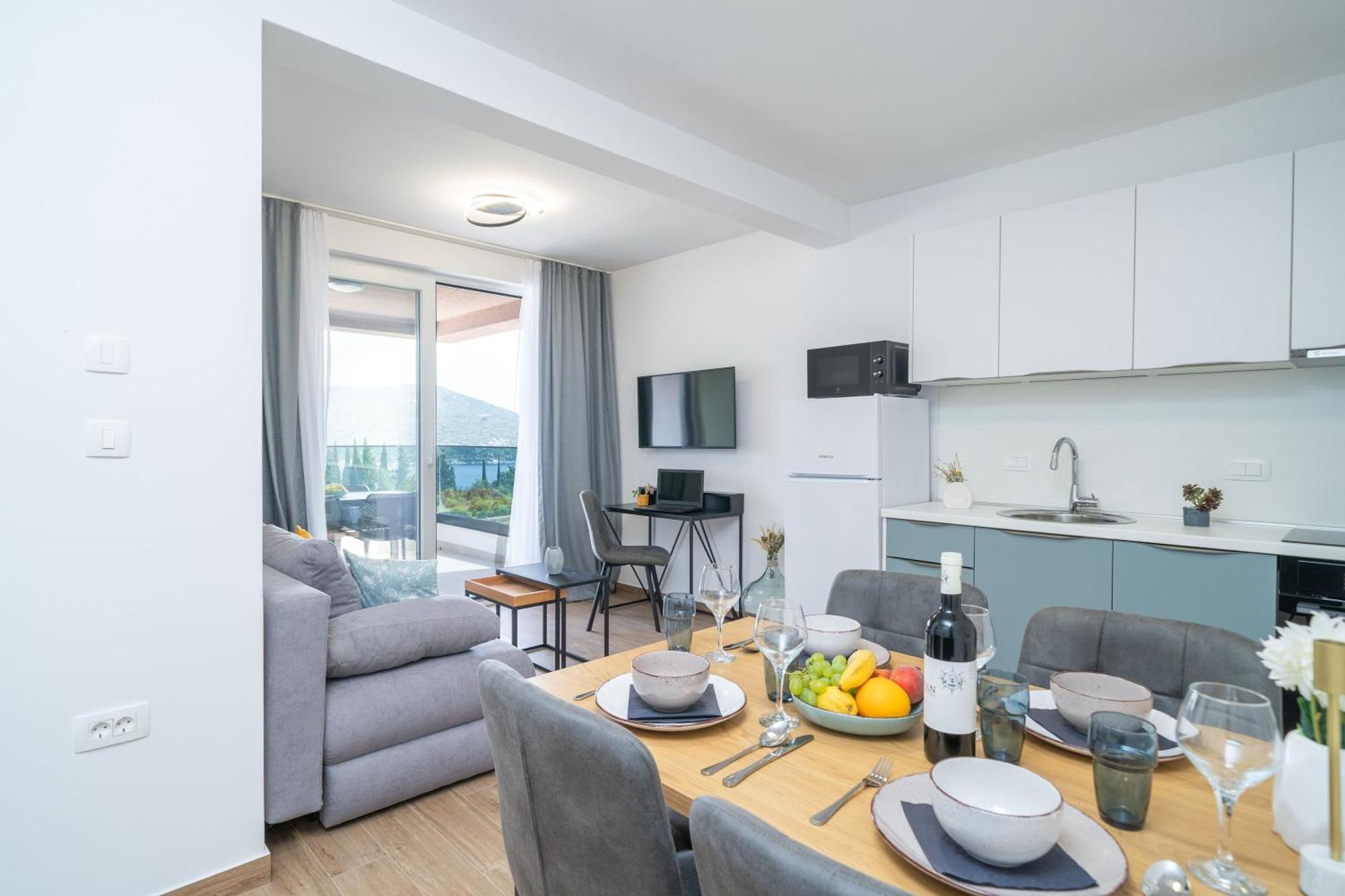 Luxury Villa Salt Слано Екстериор снимка
