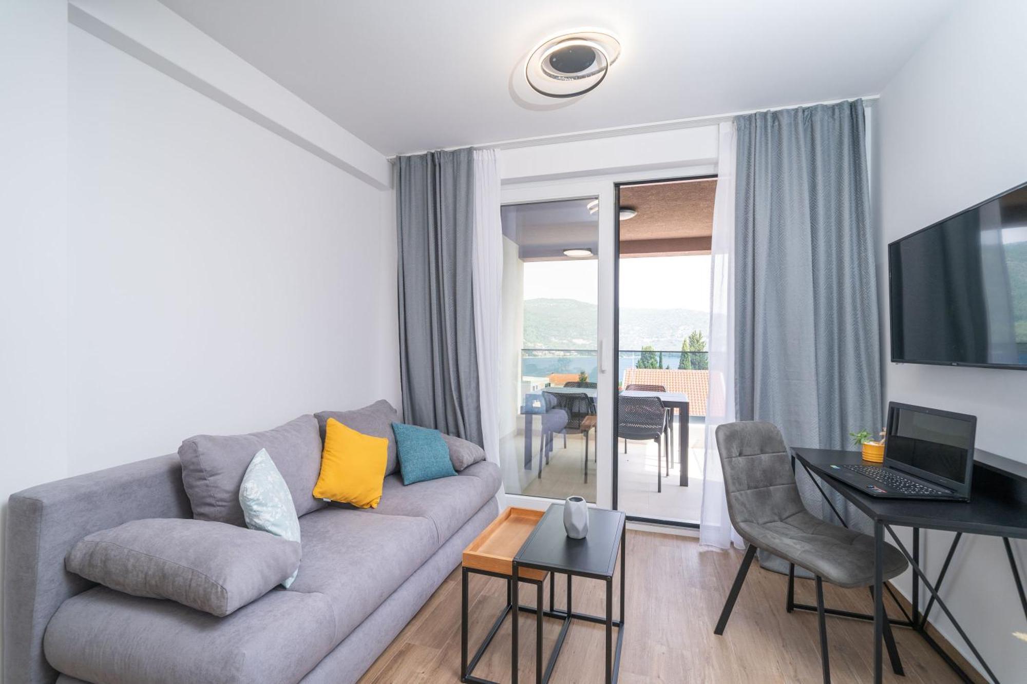 Luxury Villa Salt Слано Екстериор снимка